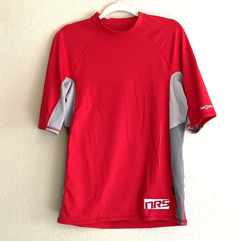 Men's NRS short-sleeved red sports top, XXL, never worn